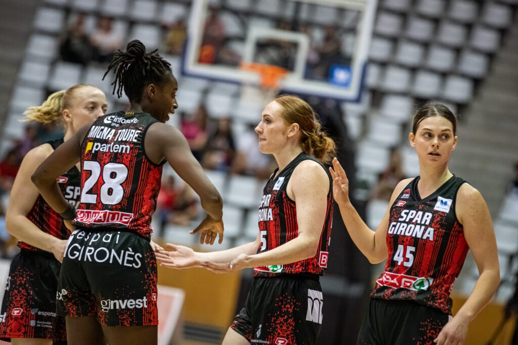 L’Spar Girona torna a ser líder a la fi de la primera voltaCinc temporades després torna a ser a la Copa de la Reina com a primer classificat Spar Girona