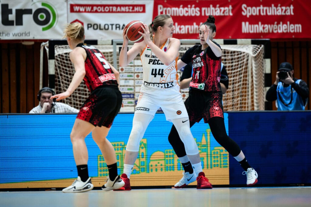 L’Spar Girona es complica la vida a Hongria (85-73)Un mal darrer període condemna a les gironines a haver de remuntar 12 punts a Fontajau