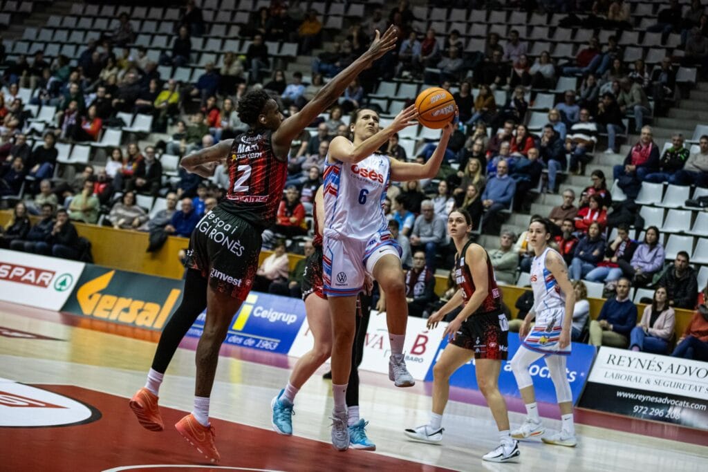Exhibició de l’Uni Girona en el retorn d’Ainhoa López (86-62)Les gironines s'imposen de forma contundent a l'Ardoi i ja pensen en el duel pel lideratge de diumenge contra el Valencia