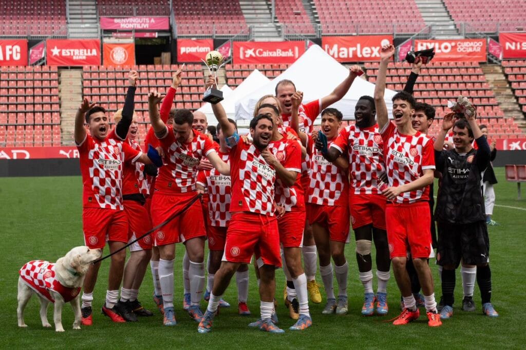 El Trofeu Costa Brava es queda a MontiliviEls gironins s'han imposat a l'Espanyol en la tanda de penals en la final en un matí de futbol i festa a Montilivi