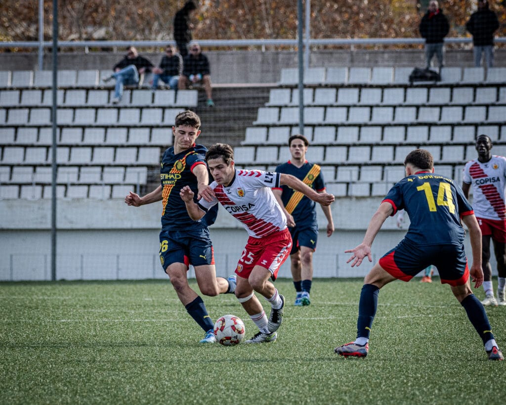 Tornar a alçar el volEl Girona B afronta un partit clau per a les seves aspiracions d'acabar la fase regular com a segon classificat i gaudir així d'avantatges en el play-off