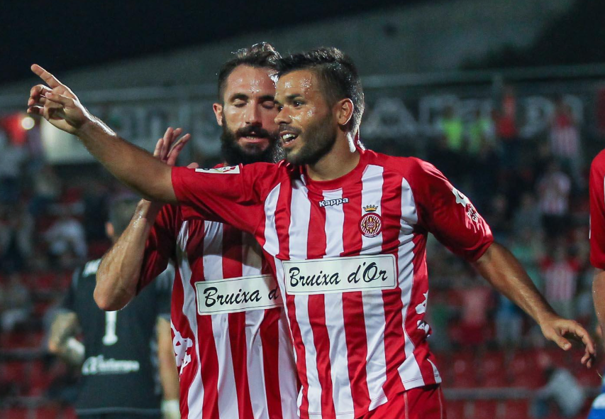 De Sant Boi al cor de MontiliviAquesta és la història de Felipe Sanchón, un futbolista que va entendre Girona millor que ningú. Va patir, va lluitar i va acabar tocant el cel