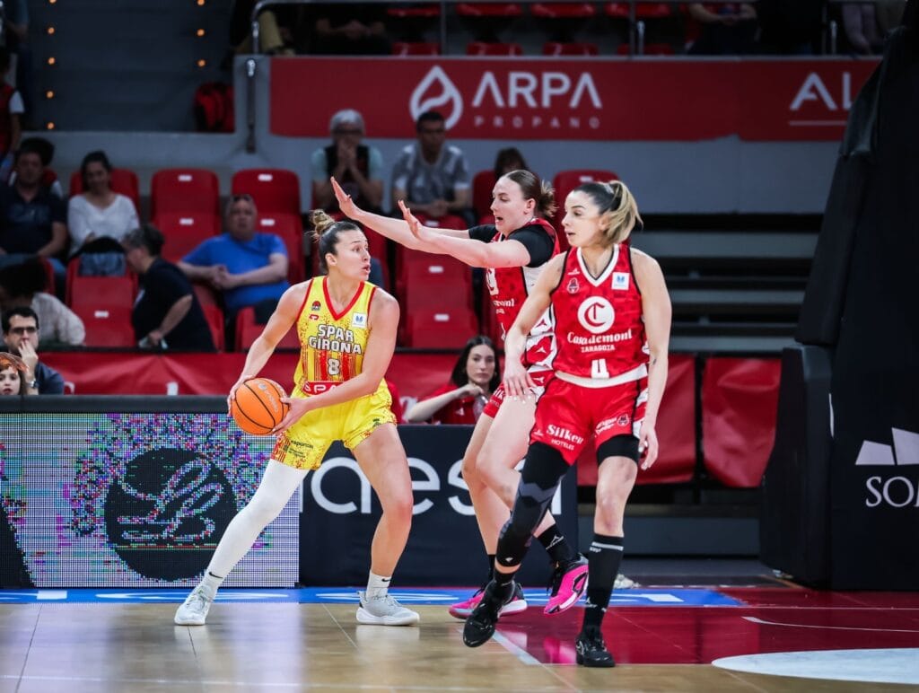 El Casademont Zaragoza trenca els esquemes a l’Spar Girona (69-50)