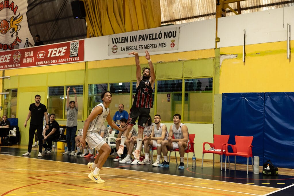 Final del somni bisbalencJornada històrica a la Bisbal d'Empordà per posar el punt final a una temporada històrica a Segona FEB