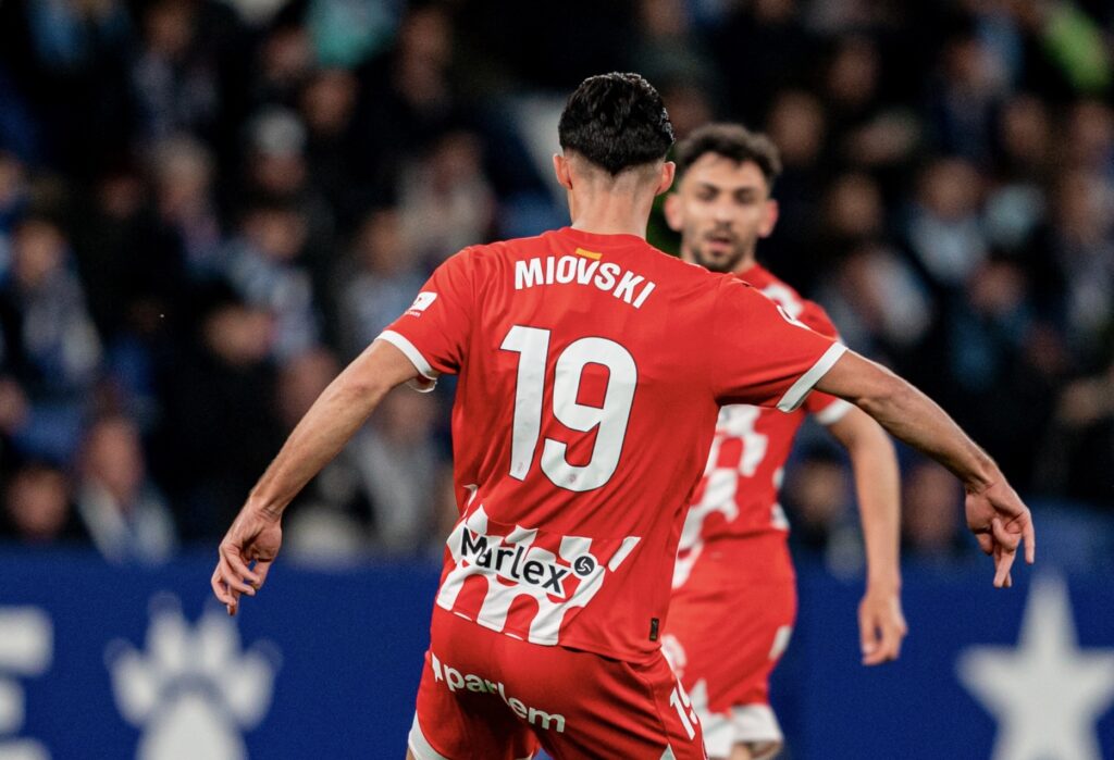 S’escolten ofertes per Miovski