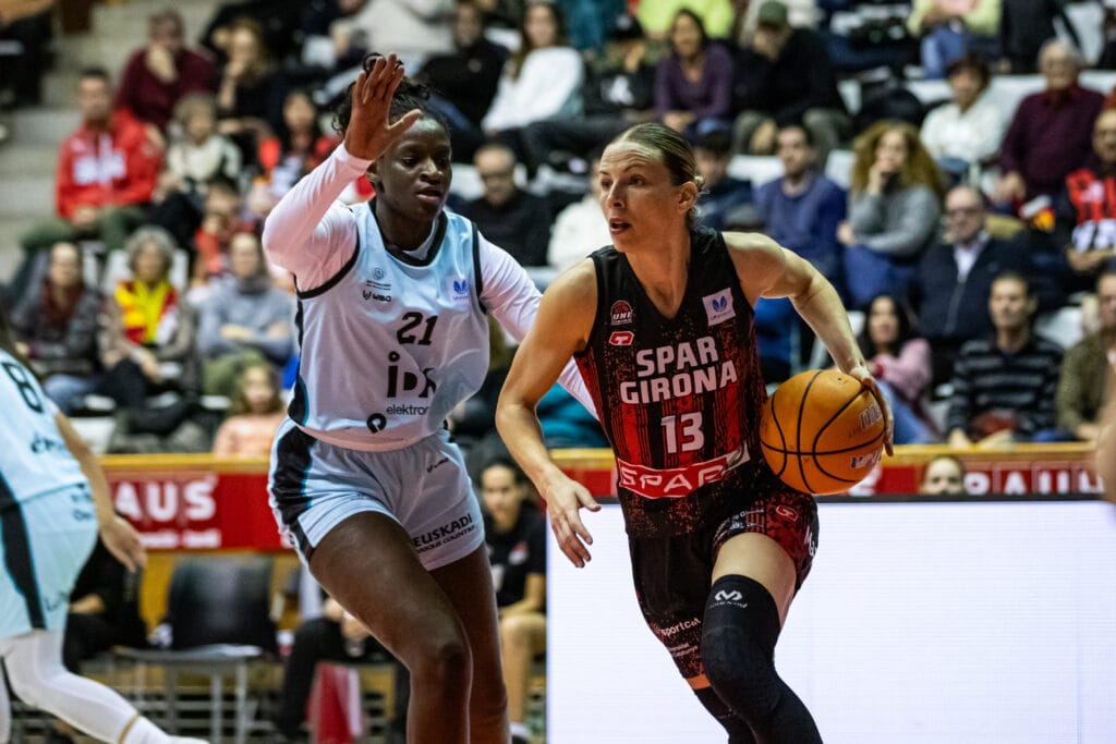 Lola Pendande, primer fitxatge de l’Spar Girona 25-26La jugadora andalusa s’incorpora a les files de l’Uni per la pròxima temporada