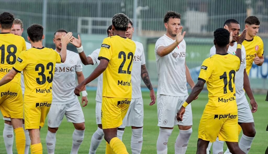 Incertesa i dubtes a sis dies del Rayo VallecanoÚltim test de pretemporada per al Girona de Míchel on es van evidenciar les mancances de l'equip català