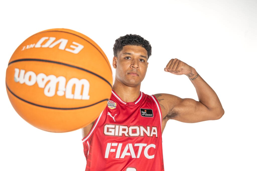 Hughes: “Aljami Durham va parlar-me molt bé del projecte”L’escorta nord-americà, que farà el salt a l'ACB de la mà del Bàsquet Girona, arriba amb ganes de demostrar què pot aportar