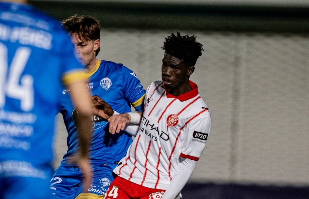 El Girona naufraga a Ourense (2-1)