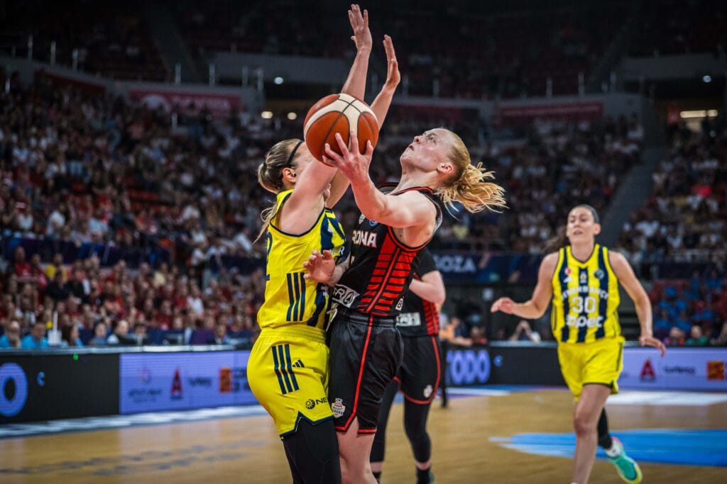 L’Spar Girona cau amb orgull davant Fenerbahçe (76-59)