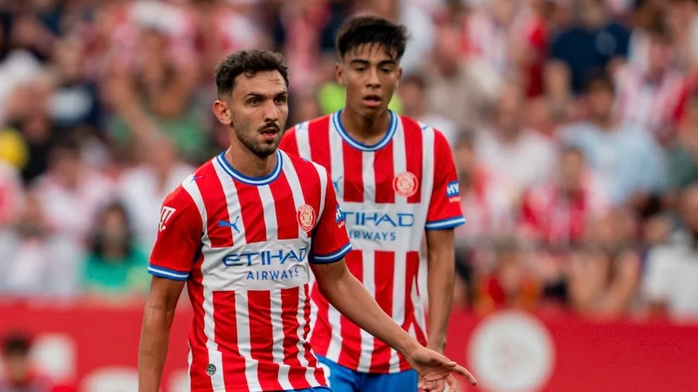 Iván Martín i Junior davant el Leganés