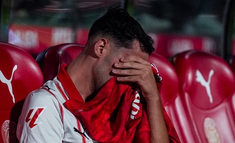Arnau Martínez després de baixar a Segona