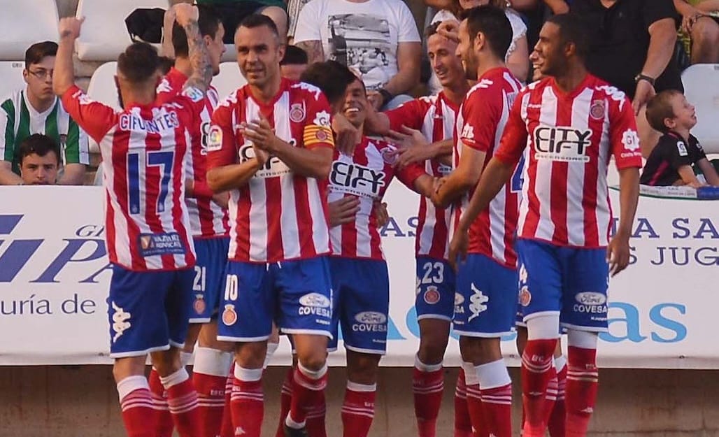 Els jugadors del Girona celebren el gol de Felipe Sanchón contra el Còrdova.