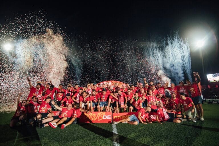 El Girona celebra l'ascens a Primera del 2022