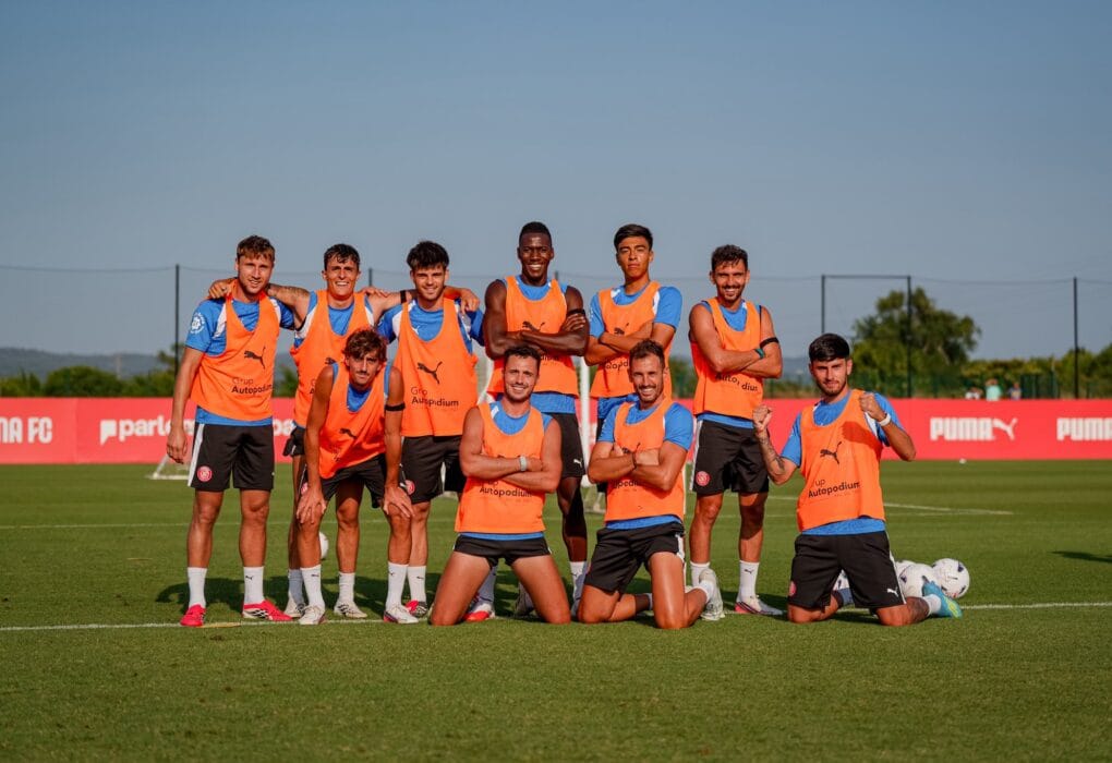 El Girona durant un entrenament