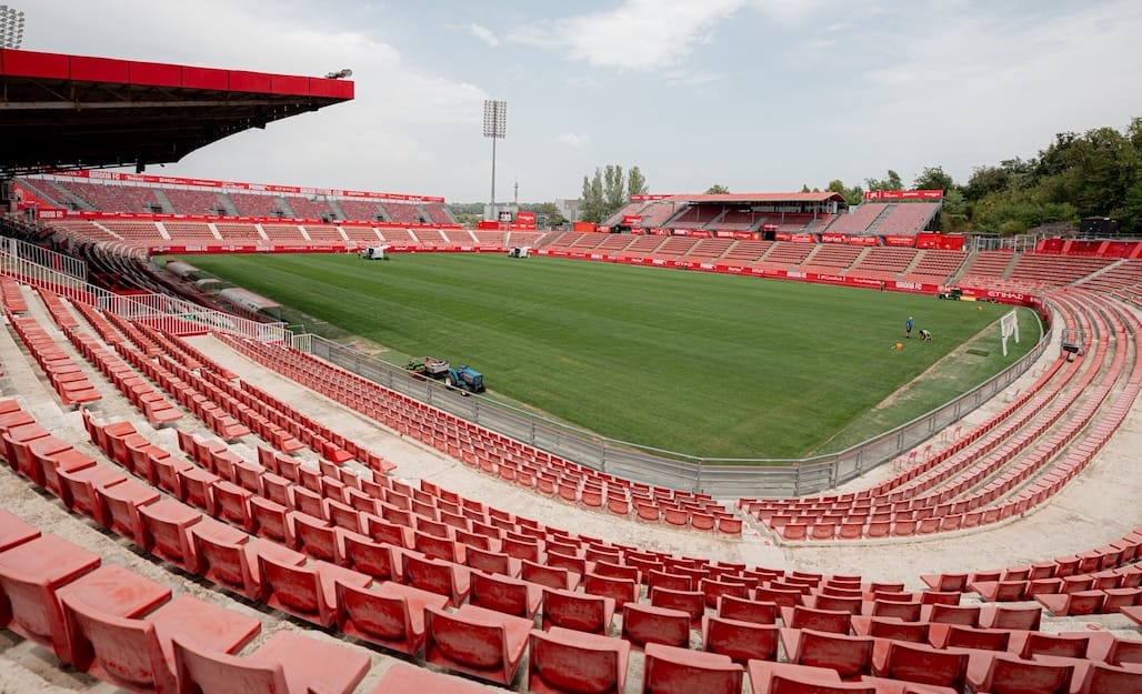L'estadi de Montilivi buit