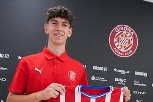 Bogdan Ungureanu en la seva presentació amb el Girona
