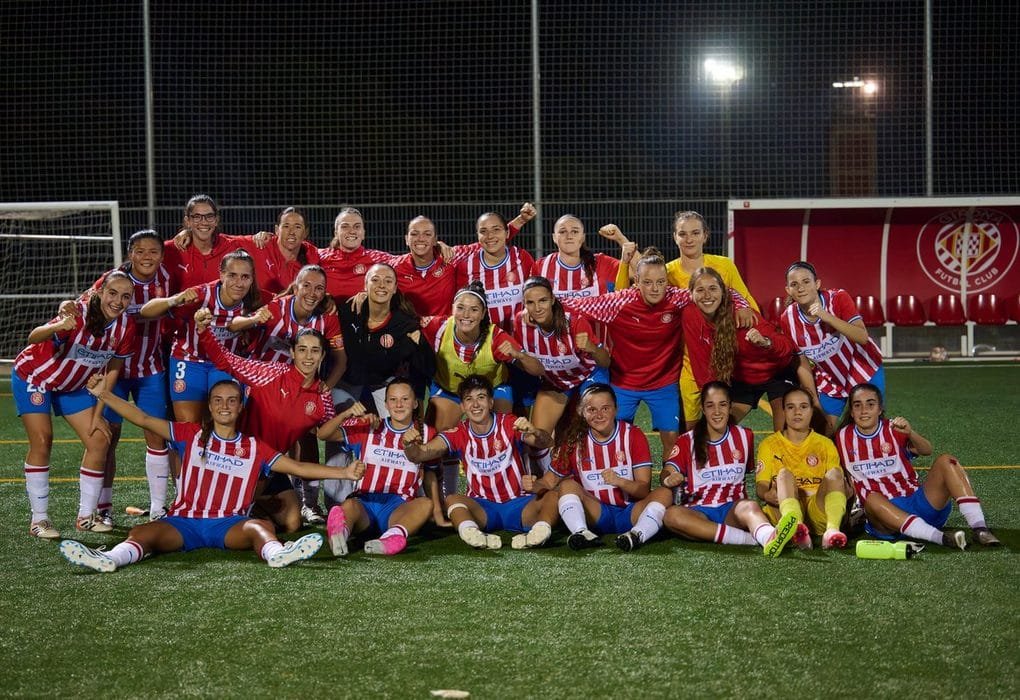 El Girona femení celebra la classificació per als vuitens de final de la Copa Catalunya