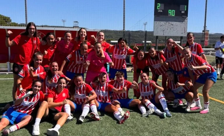 El Girona femení celebra la primera victòria de la temporada