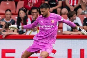 Gazzaniga durant el partit al camp de Sporting Gijon