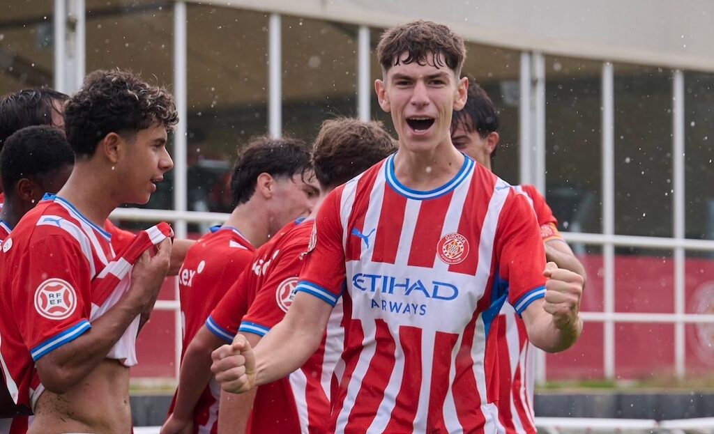 El Juvenil A celebra la seva victòria contra el Saragossa Racing Club